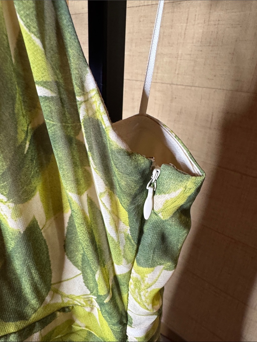 Vince Camuto Green Leaf Halter Midi Dress - Picture 5 of 9